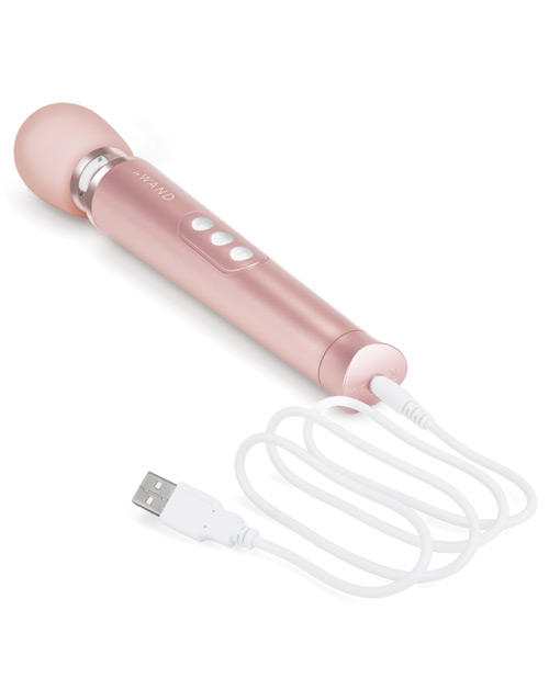 Le Wand Petite Rechargeable Massager - Image 2
